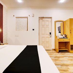 Townhouse Jageer Palace Near Mayapuri Chowk